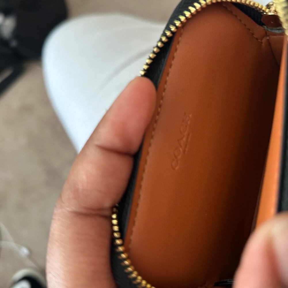 Coach Wallet - Picture 6 of 8